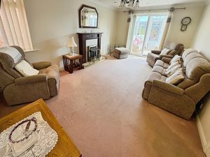 Photo 6- click for photo gallery